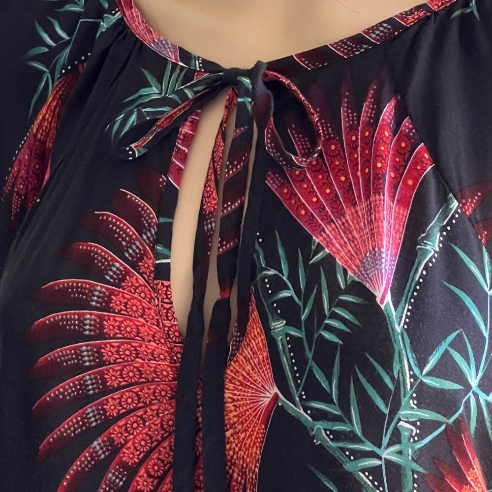 Farm Rio Black Long Flare Sleeves Top Flowy Tropical Floral Blouse Size Medium - Picture 2 of 13